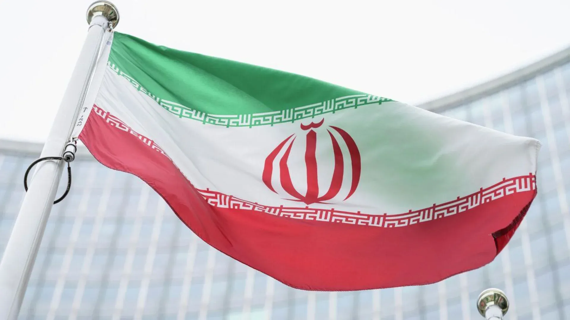 پیام نوروزی؛ باشد که نوید صلح، امنیت، آرامش، سرفرازی و توسعه روزافزون در دل های پاک مردم نجیب ایران احساس شود