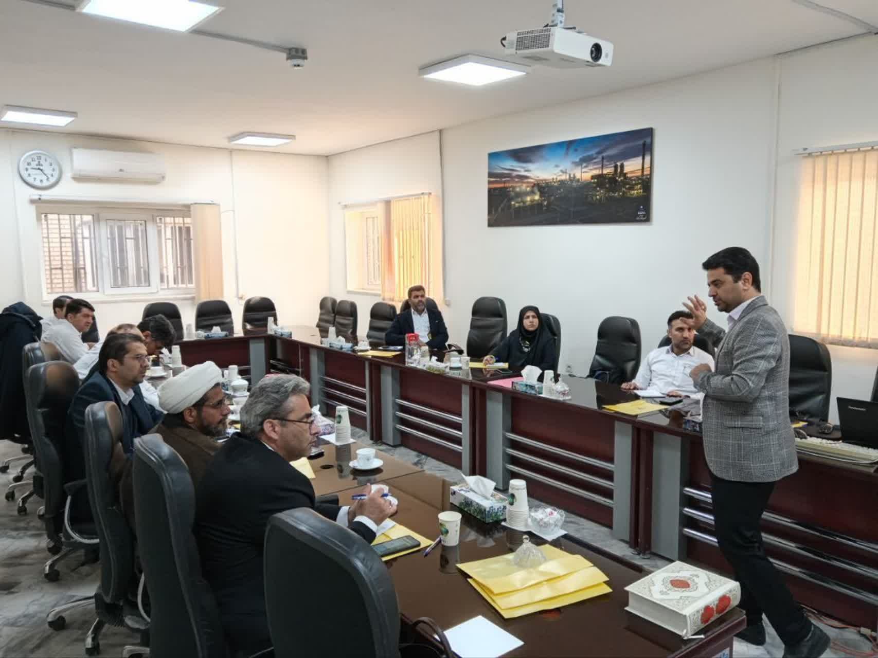 برگزاری کارگاه آموزشی مهارت های ارتباط مؤثر در پالایشگاه گاز شهید هاشمی نژاد سرخس